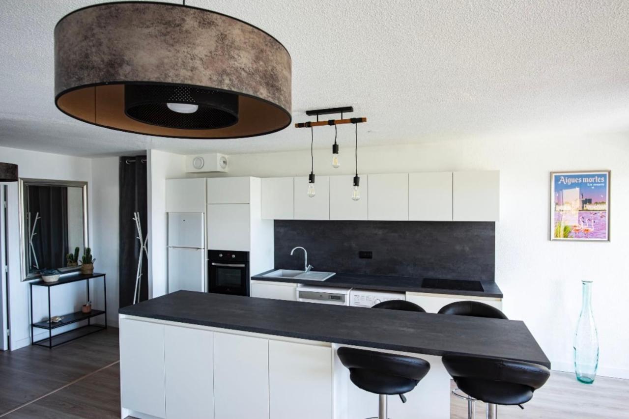 Superb Apartment Near The Port And The Sea Mauguio Eksteriør billede